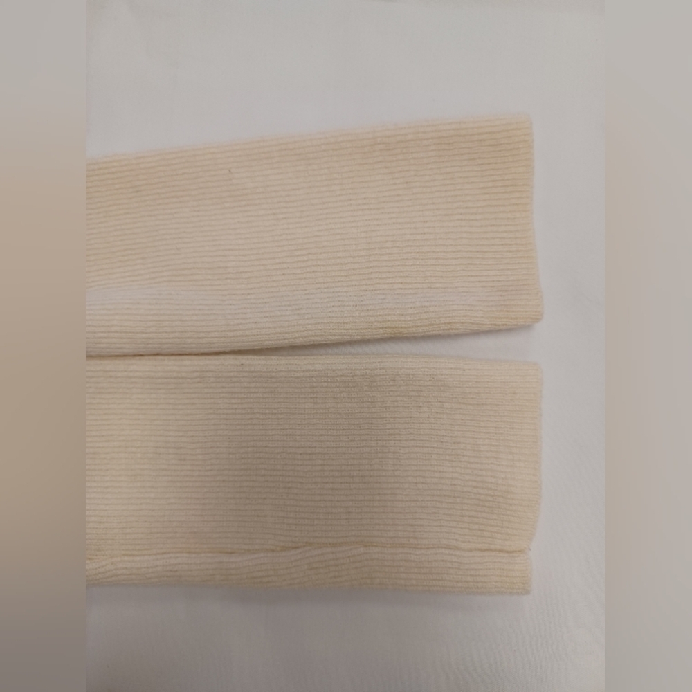 Allsaints EUC Lambswool Cashmere Knit Cream Sweater Size XS - Picture 6 of 9